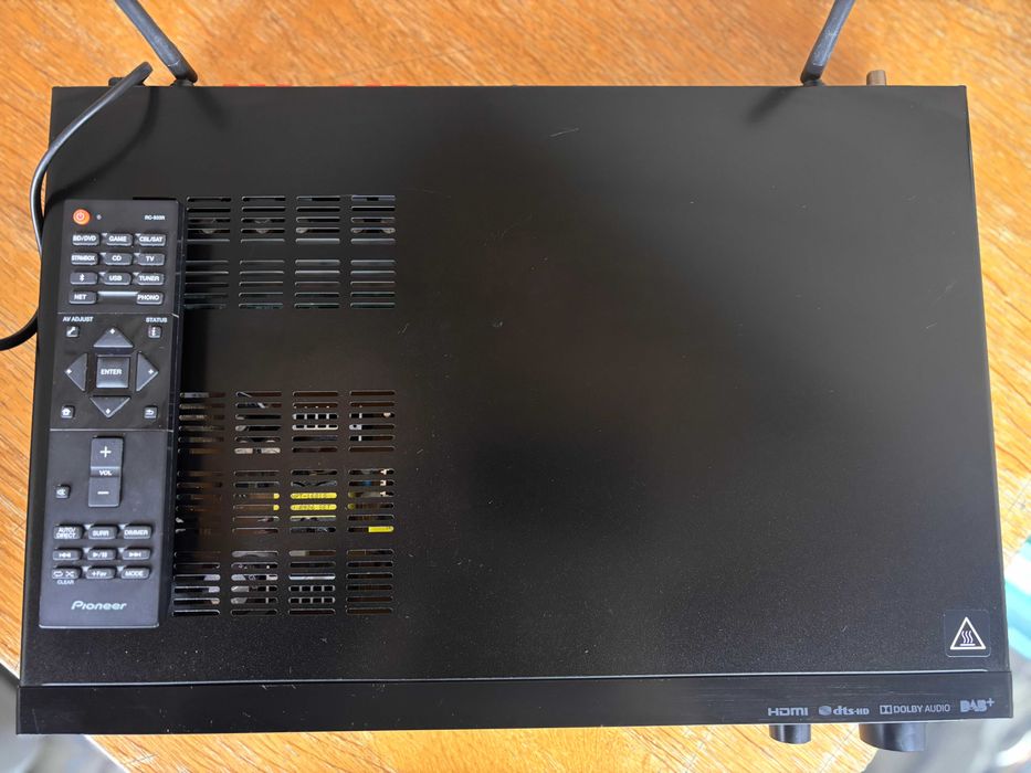 5.1 Pioneer VSX-S520D Wi-Fi BT 4K60p HDR Hi-Res Audio Spotify