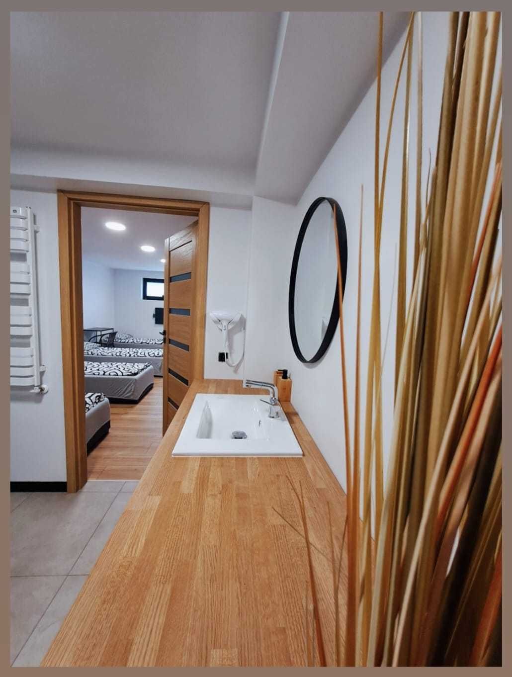 Apartament typu studio dla 4 OSÓB kwatery pracownicze noclegi Płock