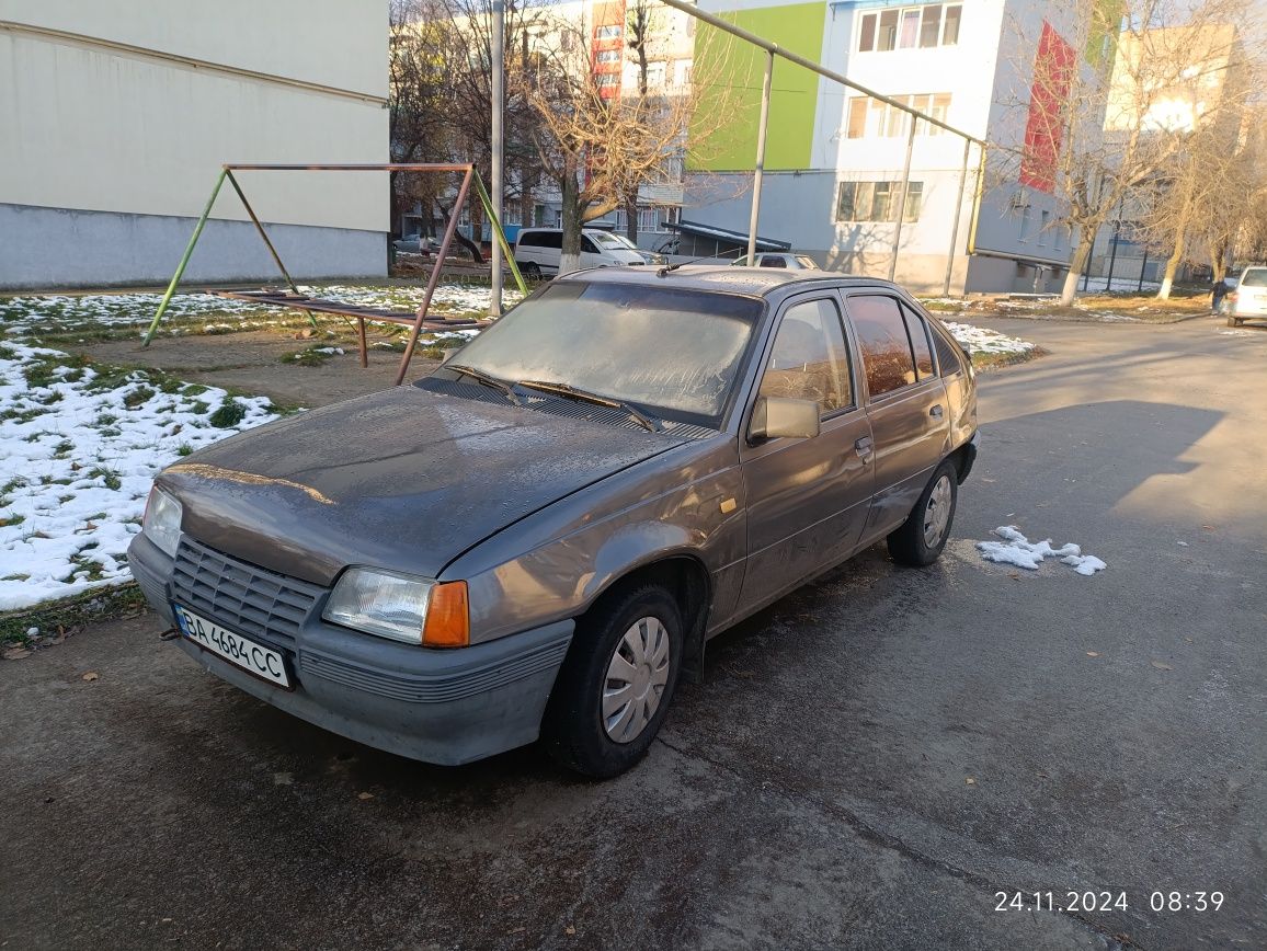 Опель кадет/Opel Kadett 1987