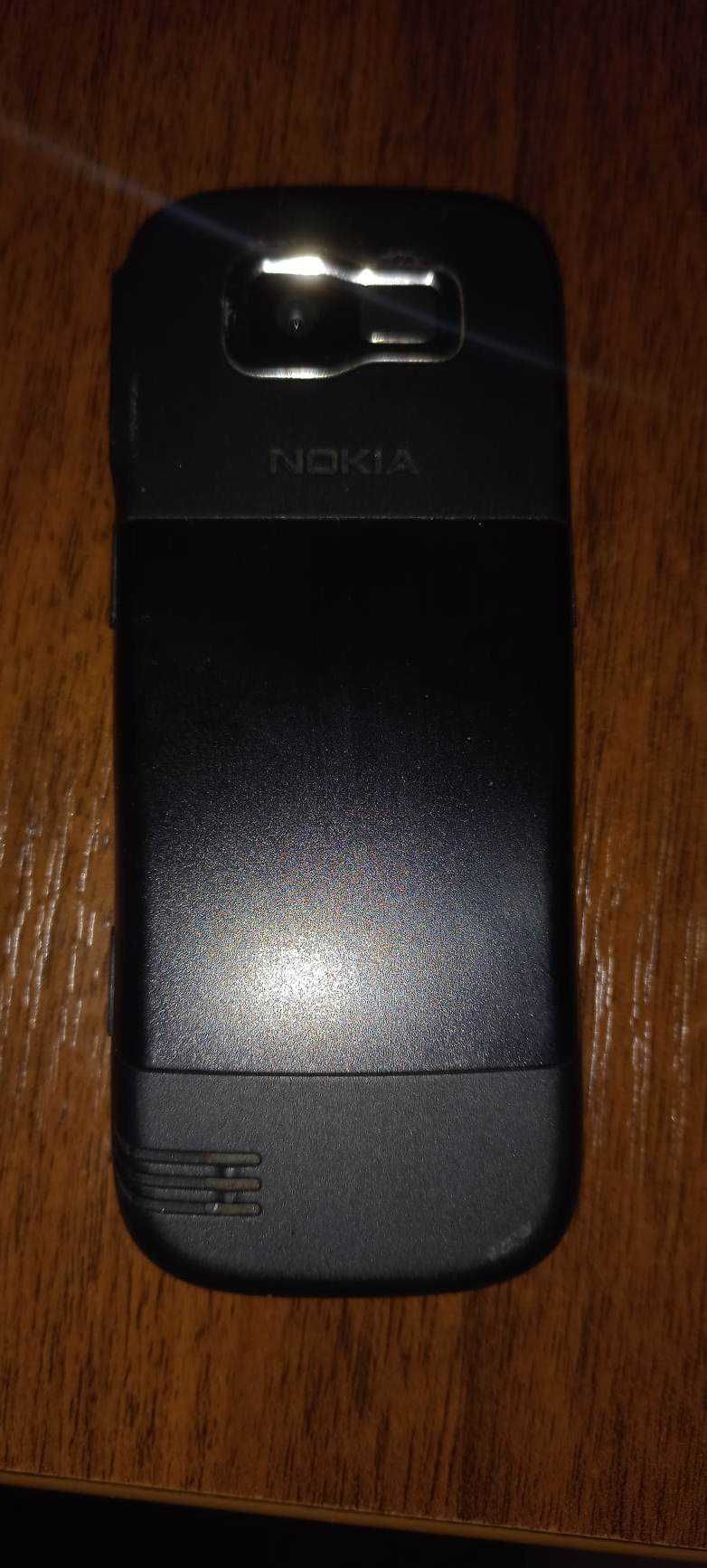 Продам телефон Nokia б/у