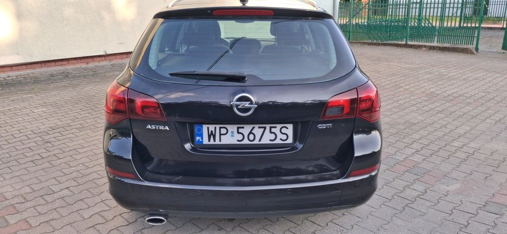 Astra J Sports Tourer 2.0cdti automat skóry navi