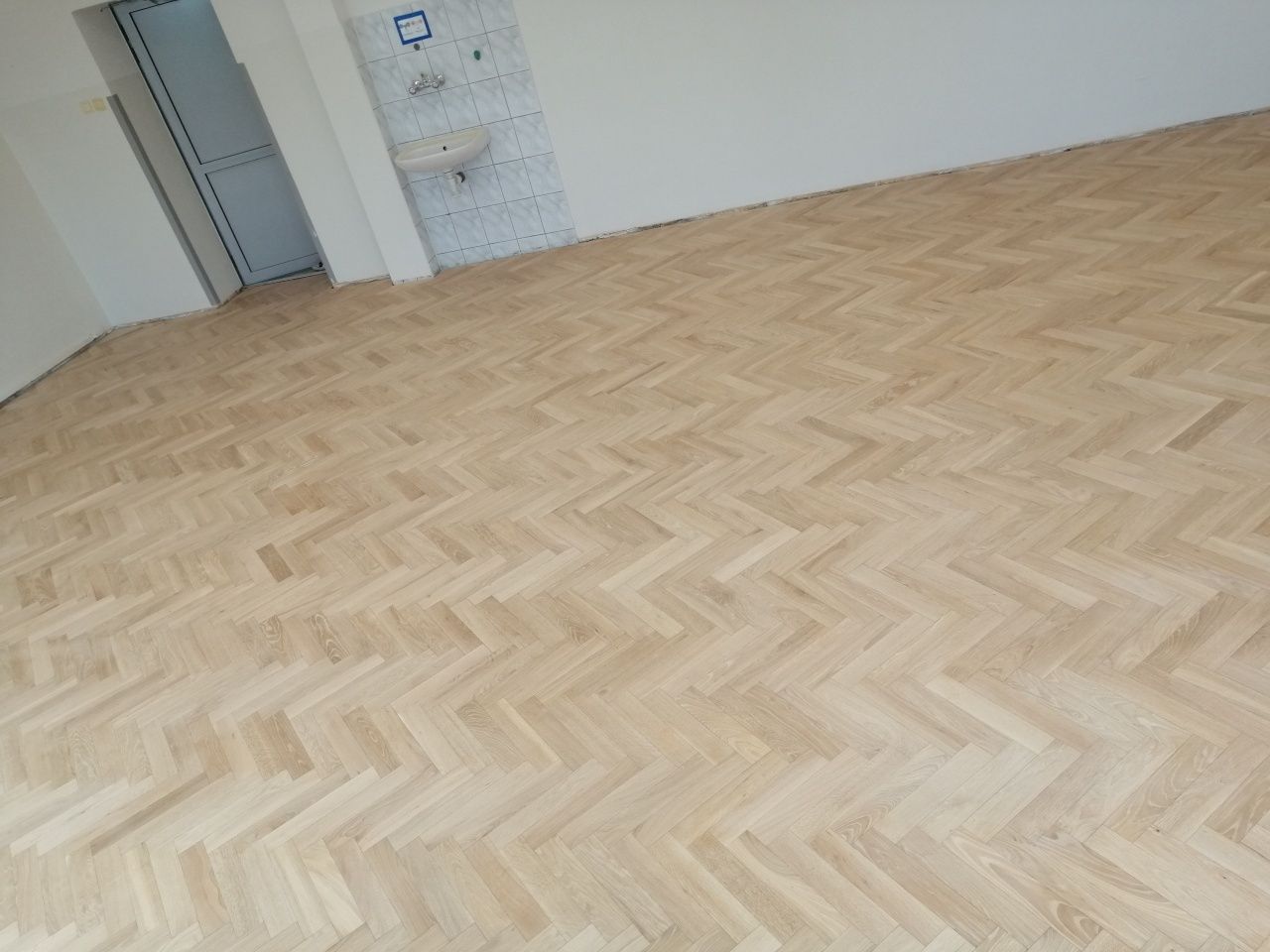 Cyklinowanie bezpyłowe ,Renowacja podłóg,parkietów,schodów