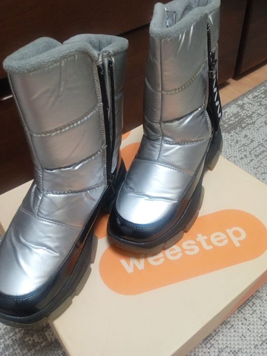 Продам сапожки дутіки ботінки weestep