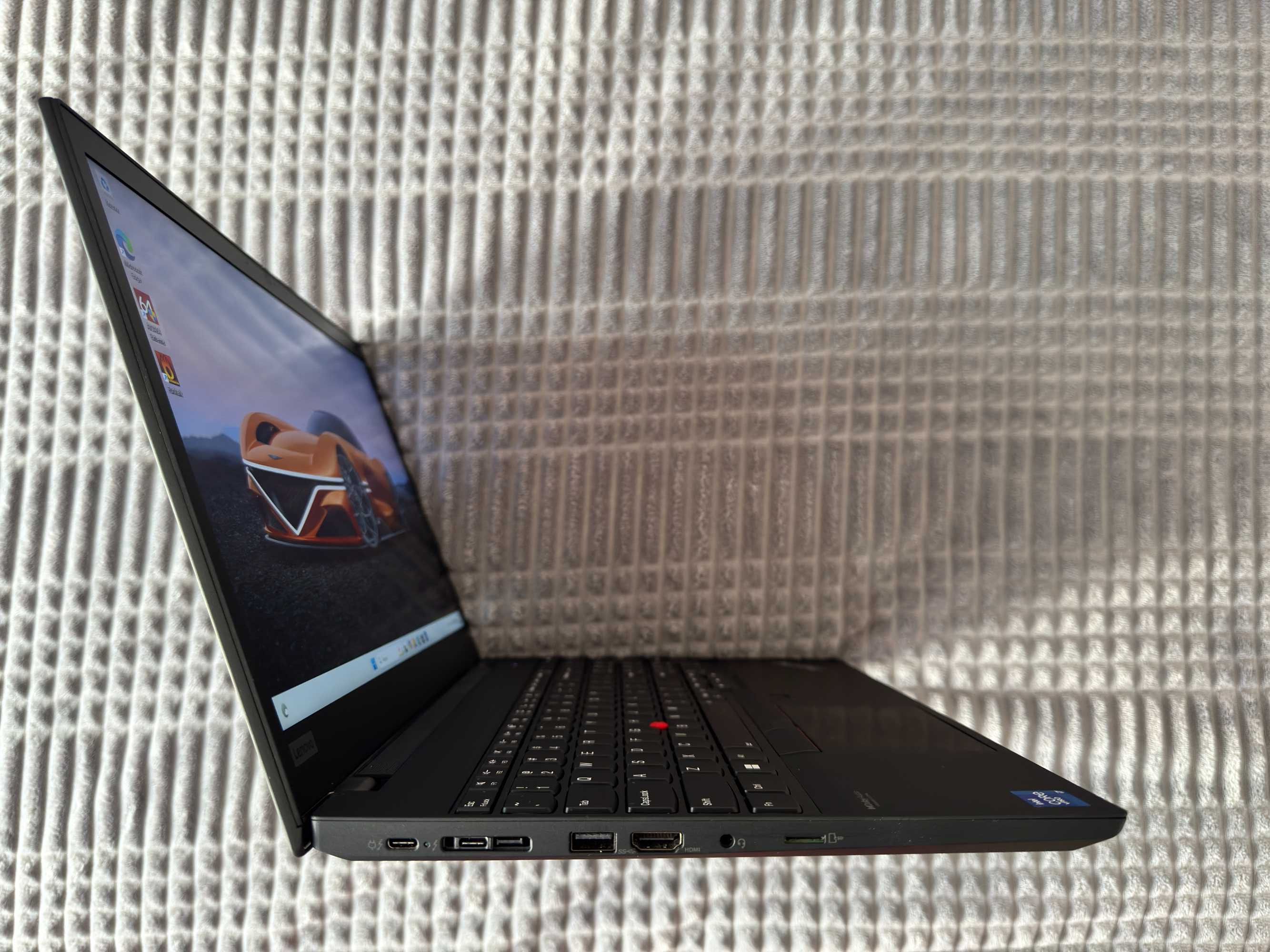 Ноутбук Lenovo ThinkPad P15S | i7-1185G7 T500 | 32/512 | FHD IPS