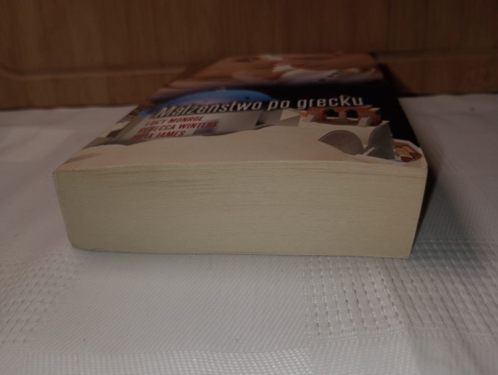 Małżeństwo po grecku. Lucy Monroe, Rebecca Winters, Julia James