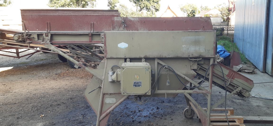 Separator ziemi, czyszczarka do ziemniaków i cebuli Fortschritt