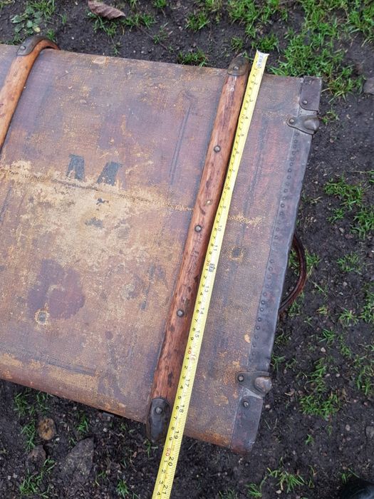 Duży,piękny,przedwojenny kufer podróżny ówczesnego celebryty