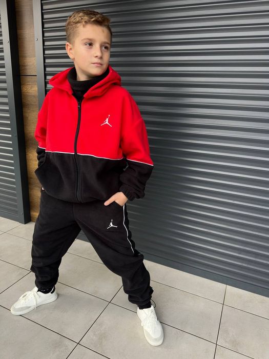 Крутой,флисовый, спортивный костюм для мальчиков