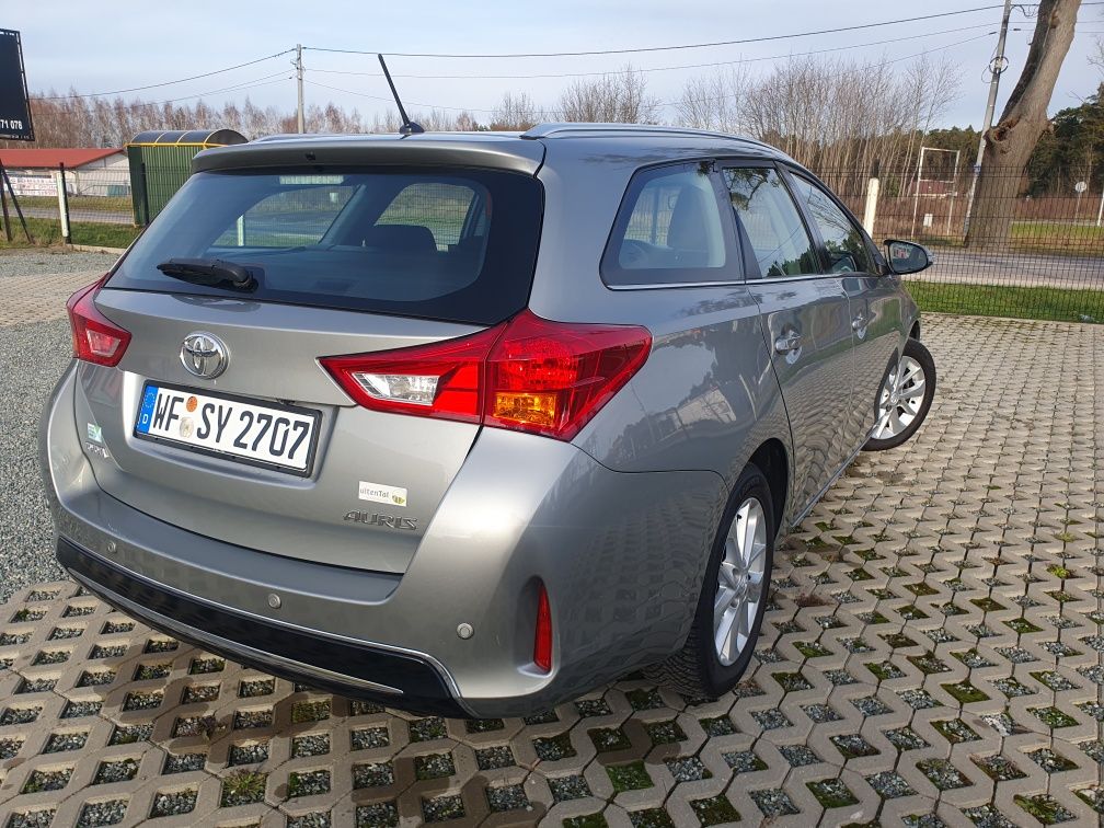 *Toyota Auris 1.3 VVT-i*99 KM* Led*Kamera*100%Oryginal*Serwis*1-Reka*
