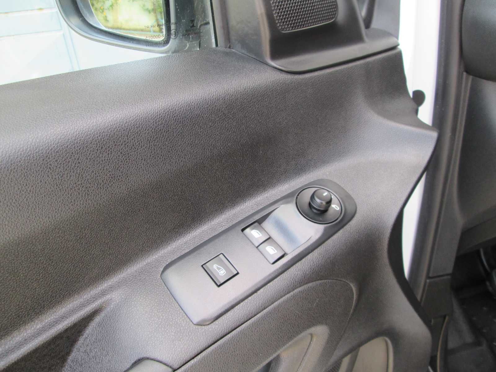 Citroen Berlingo 1.6 HDI  Car Play  Só 82 Mil Kms!!