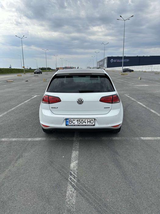 Volkswagen Golf 1.6 TDI — сів і поїхав!