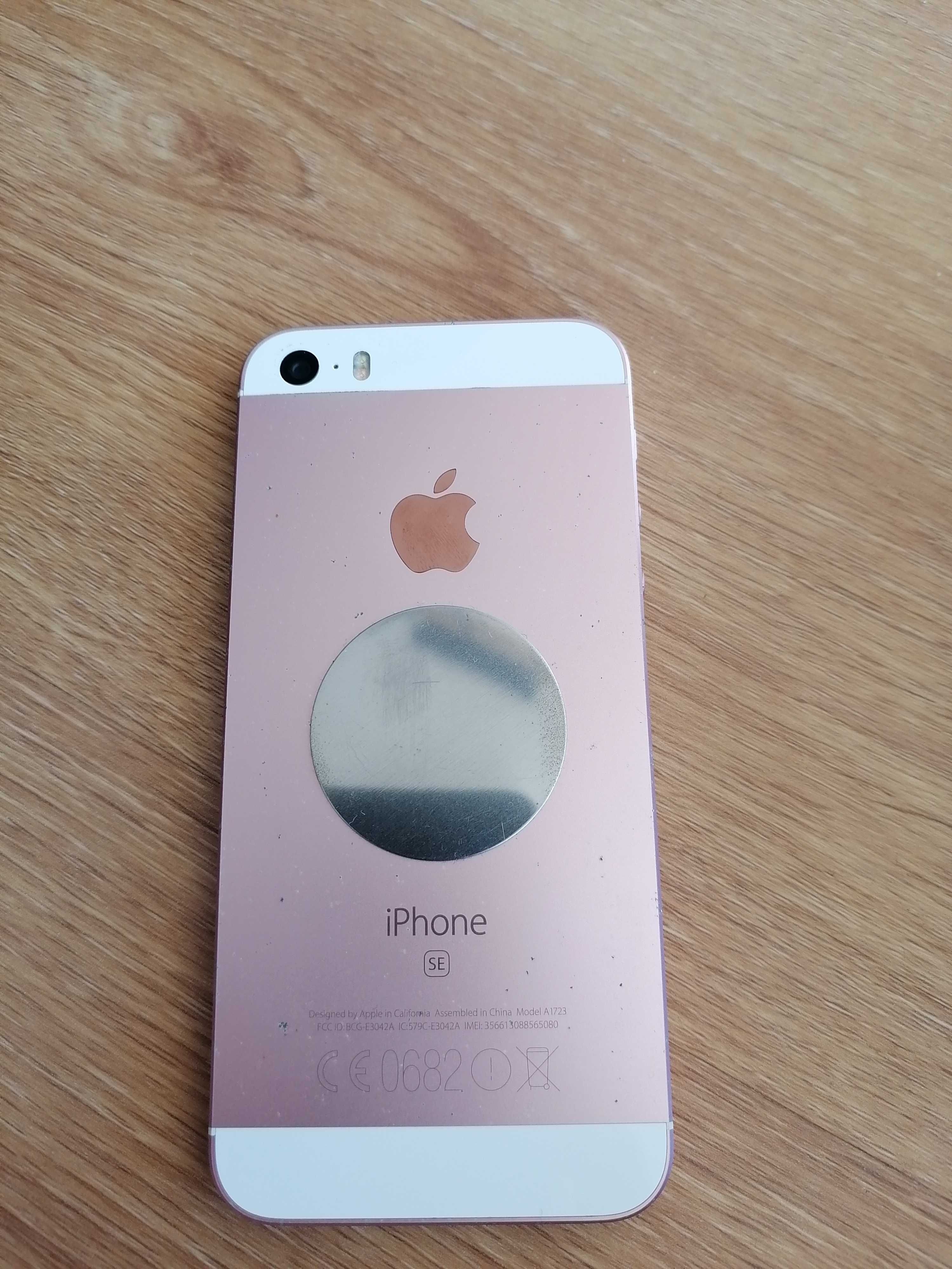 IPhone SE dourado