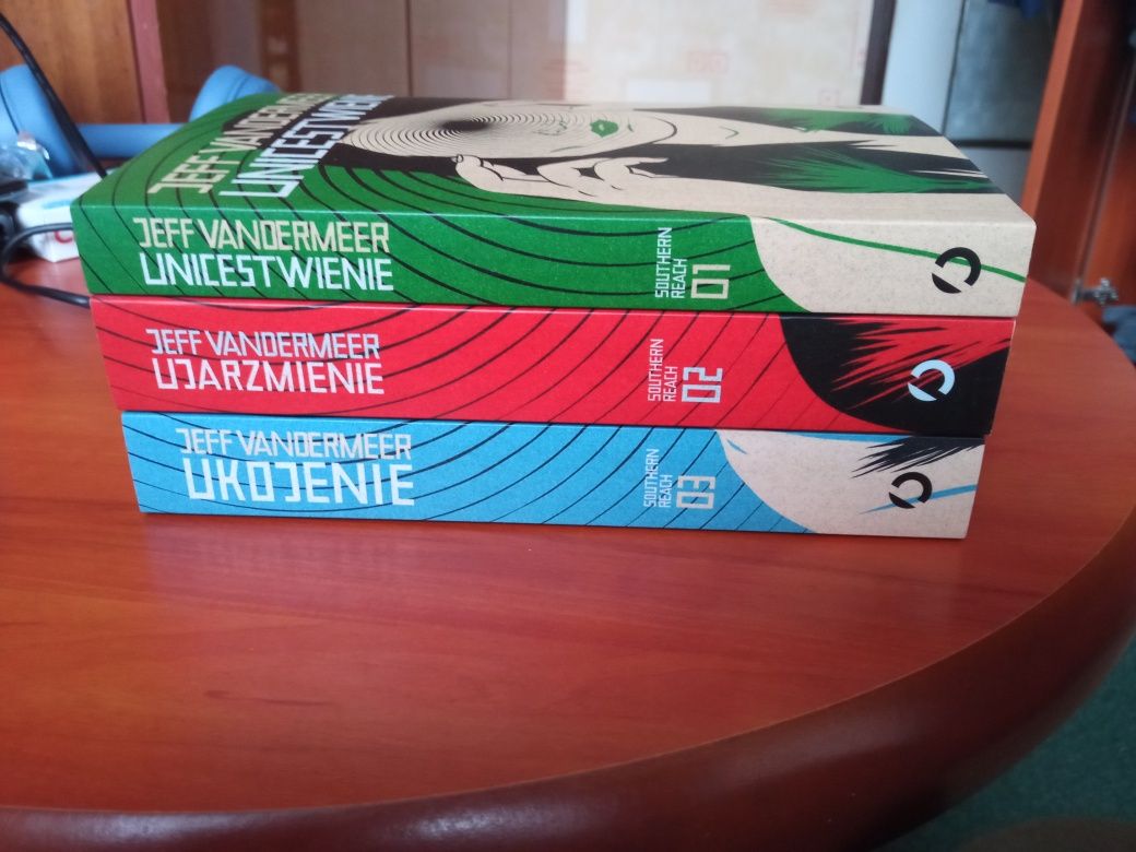 Jeff VanderMeer "Unicestwienie", "Ujarzmienie", "Ukojenie"