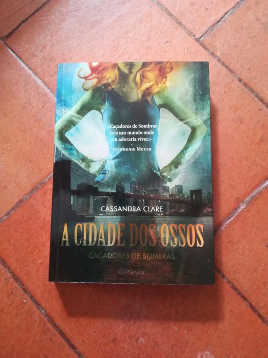 Livro A Cidade dos Ossos