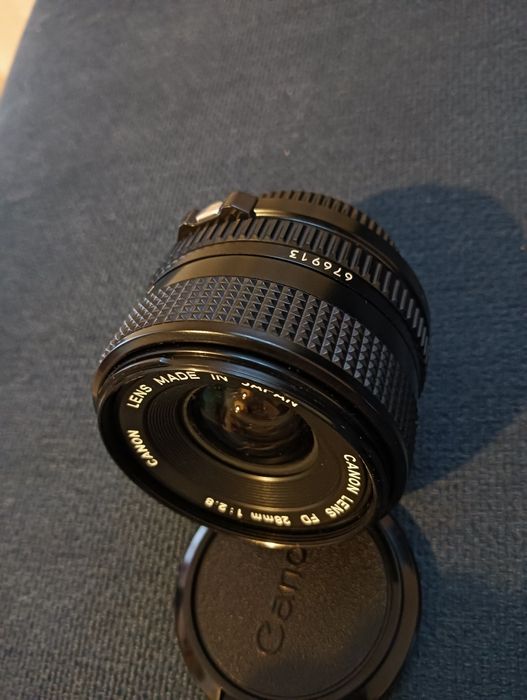 lente de câmara Canon objetivo 28mm  Como nova!*