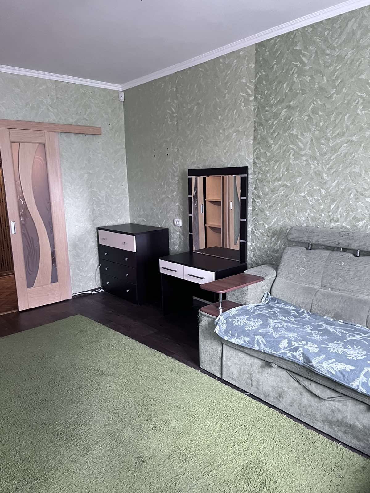 Оренда 3х кімнатної квартири на Бериславське шосе 12а з індивідуальним