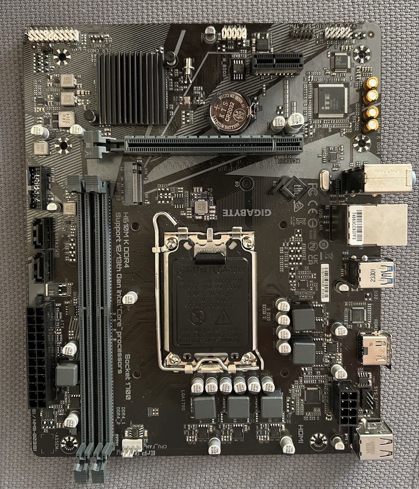 Материнская плата Gygabite Н610М К DDR4 ( s1700, Intel H610,  PSI-EX16