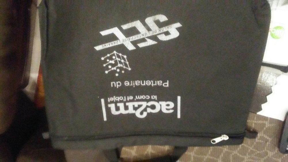 Etui na tablet 7 cali czarne