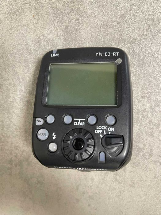 Радиосинхронизатор Yongnuo YN-E3-RT для Canon