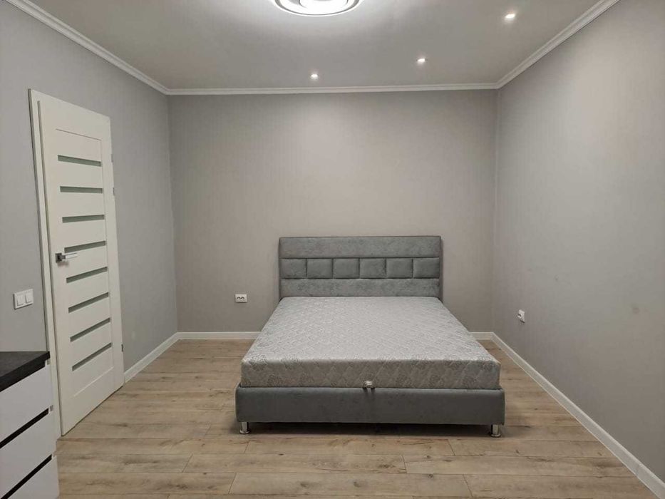 Оренда Просторої 1кім р-н Бам