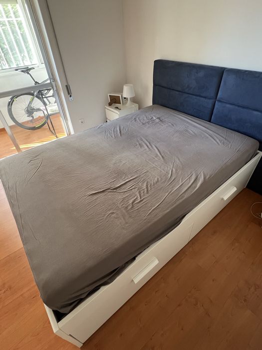 Cama Casal BRIMNES - Ikea,  cama com arrumacao 140 x 200 cm