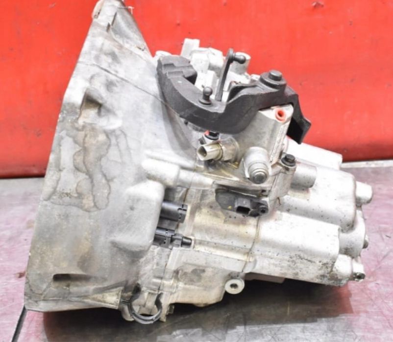 Skrzynia biegów Ford C-max, Focus AV6R7002KF