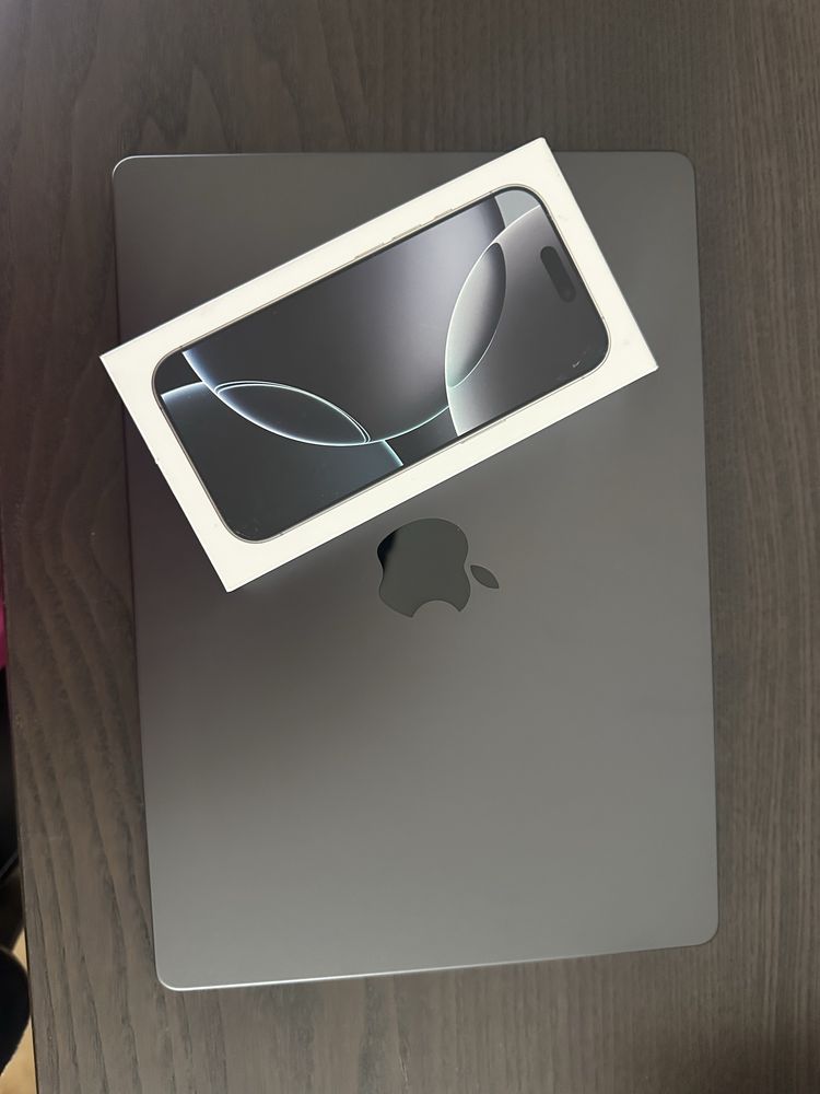 Iphone 16 pro 256GB- c/garantia (NOVO)