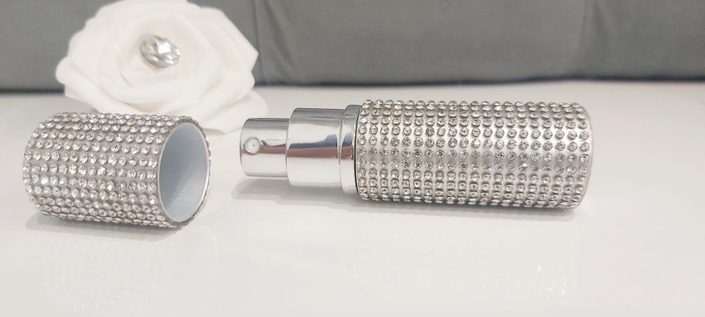 Atomizer podróżny 10 ml dzień kobiet