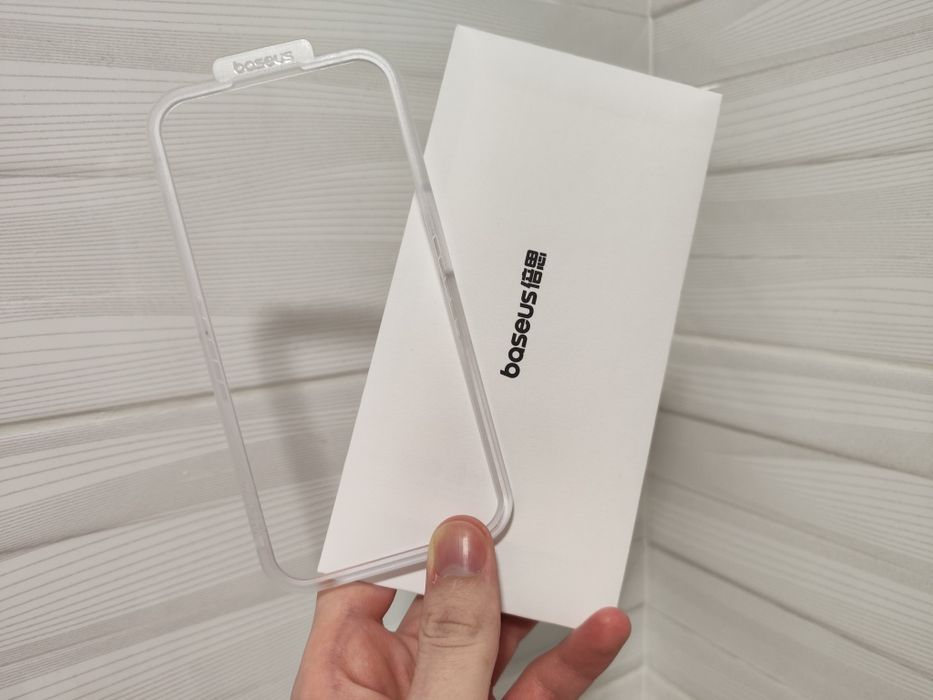 Apple iPhone 15 Pro. Baseus 2 защитных стекла. Премиум качество
