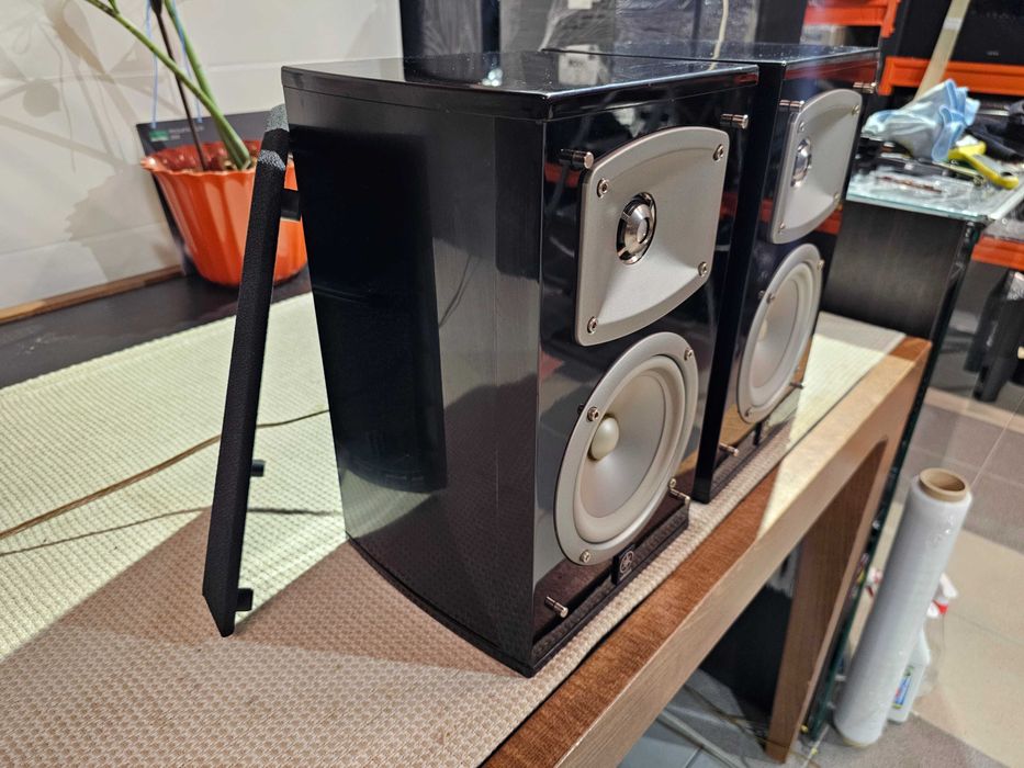 Акустика Yamaha NS-333 Black