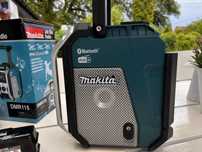 radio budowlane Makita DMR115