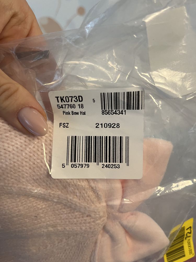 Czapeczka niemowlęca nowa firmy Next
