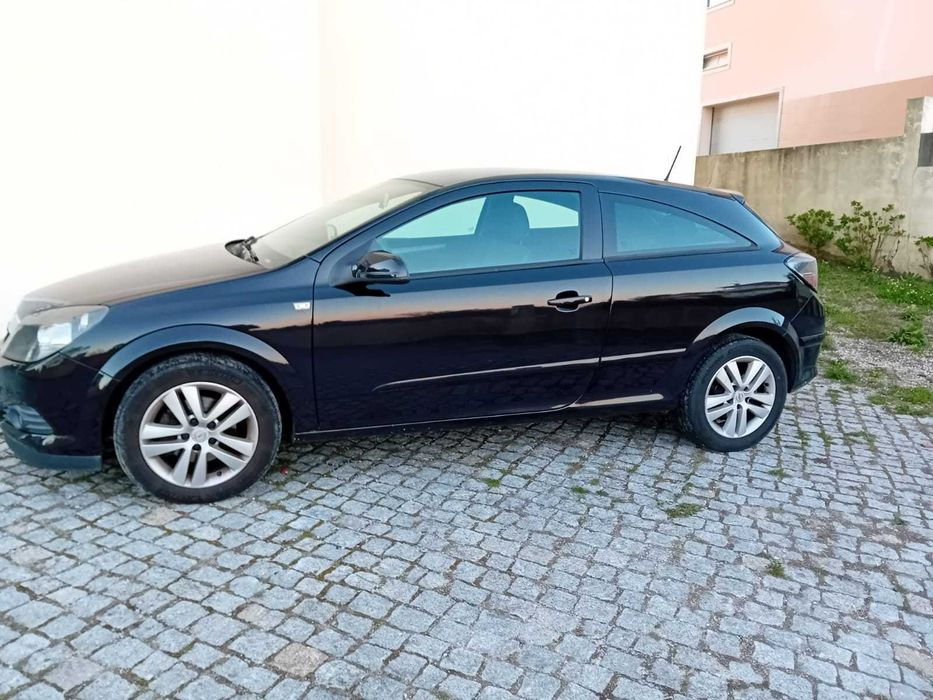 Opel Astra H GTC 1.3 CDTI