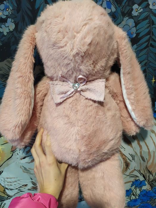 Іграшка рожевий зайчик