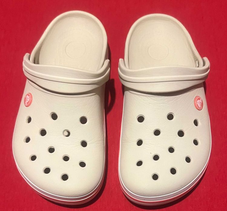 Кроси шльопанці Crocs M6W8 оригінал р.39 25см чудовий стан