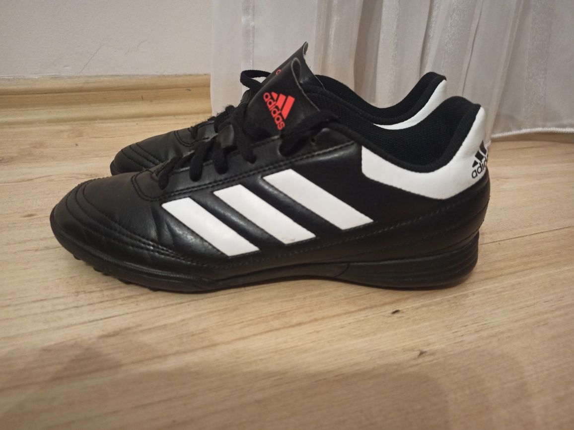 Adidas rozmiar 38 .