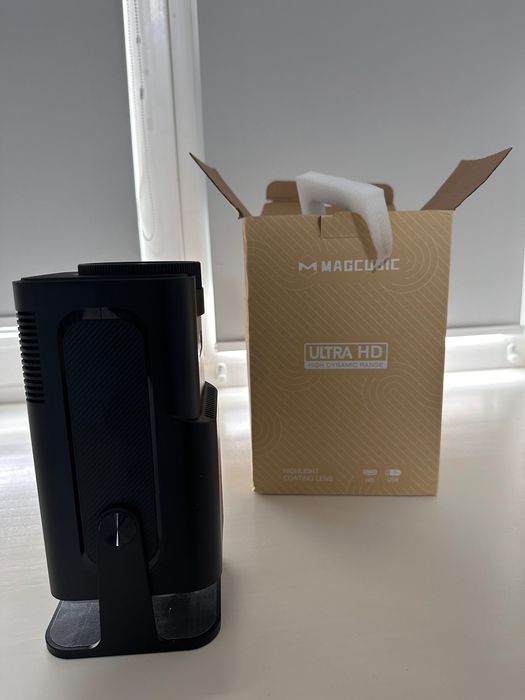 Проєктор Magcubic HY320 4K — Wi-Fi 6, Bluetooth, Android 11