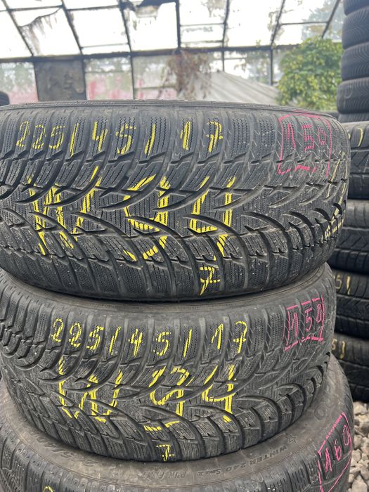 W94 225/45/17 Nokian WR D 3
