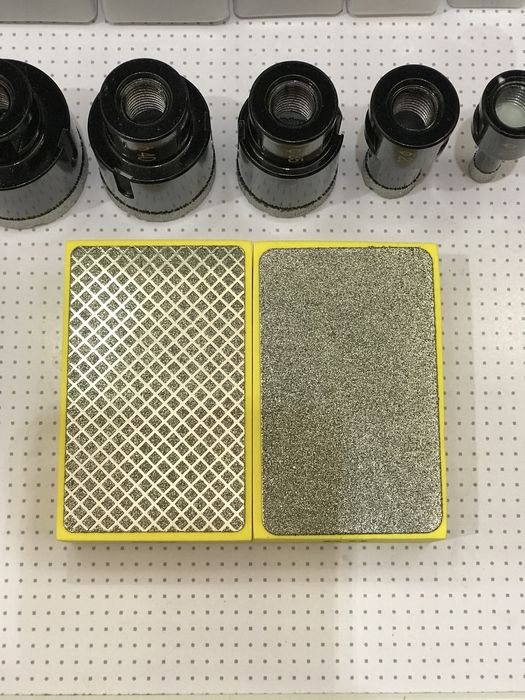 Алмазні коронки, бруски