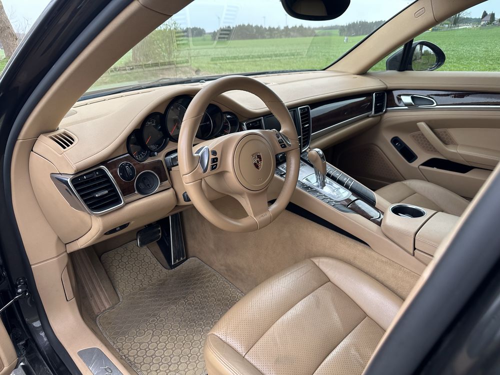 Porsche Panamera 4S, 4.8 V8, PDK, Skóry, Europa, Pneumatyka