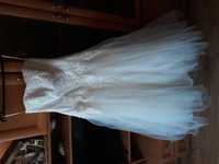 Suknia ślubna + suknienka na poprawiny( wystawiona osobno na sprzedaz)