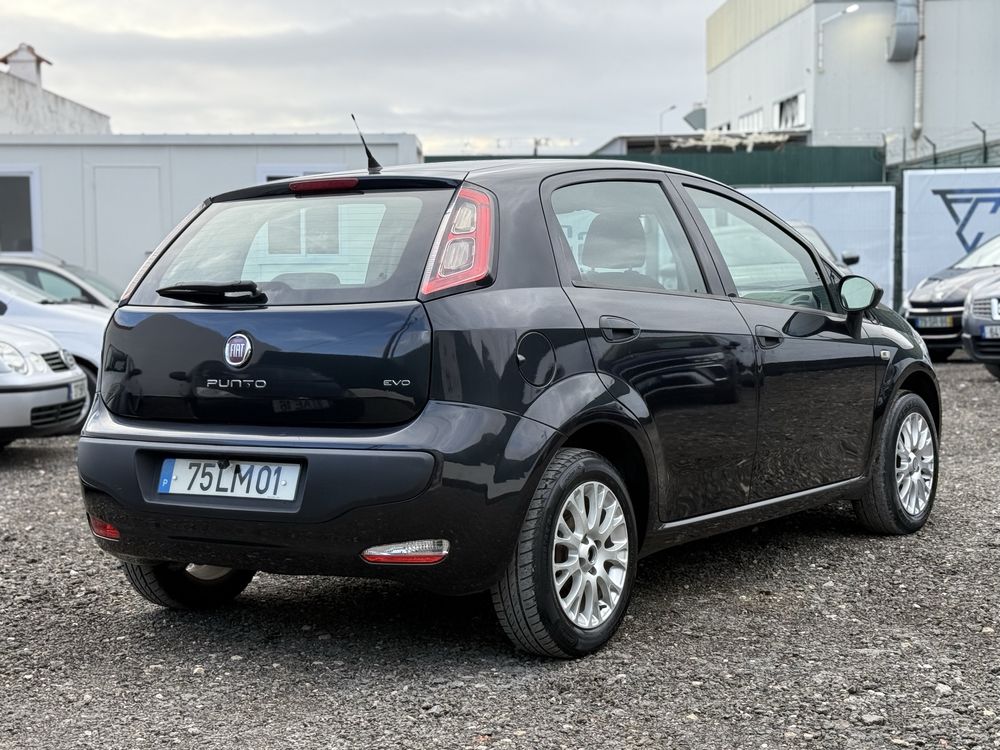 Fiat Punto Evo 1.2 / 160.000km / Apple Carplay