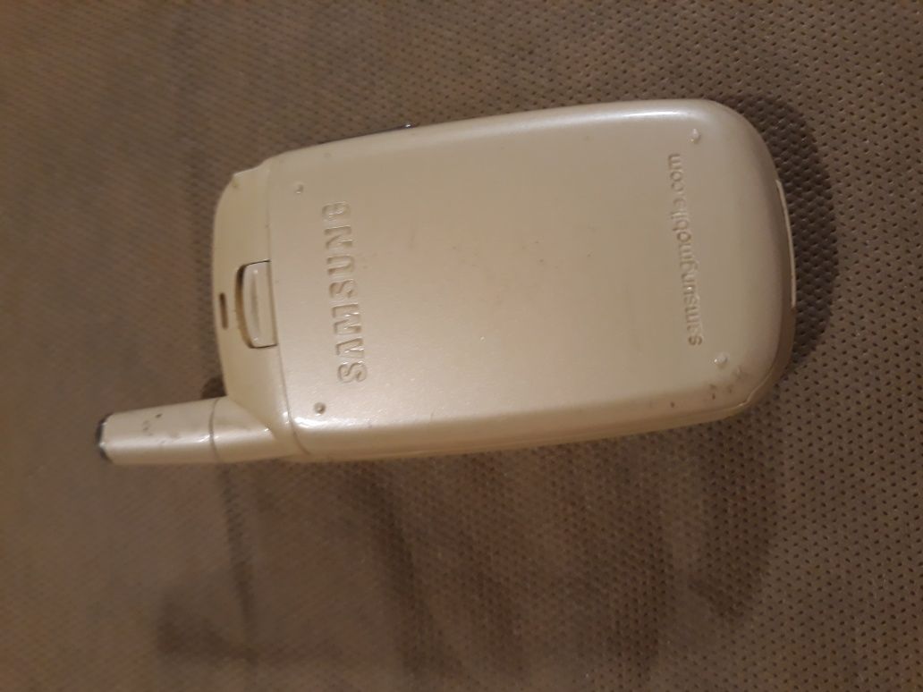 Samsung t500 t 500 Самсунг белый на запчасти раскладушка телефон ретро