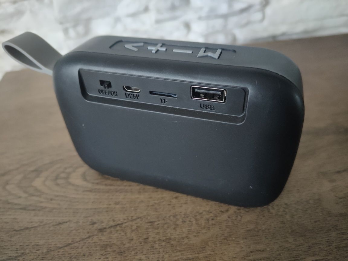 Głośnik bluetooth z radiem