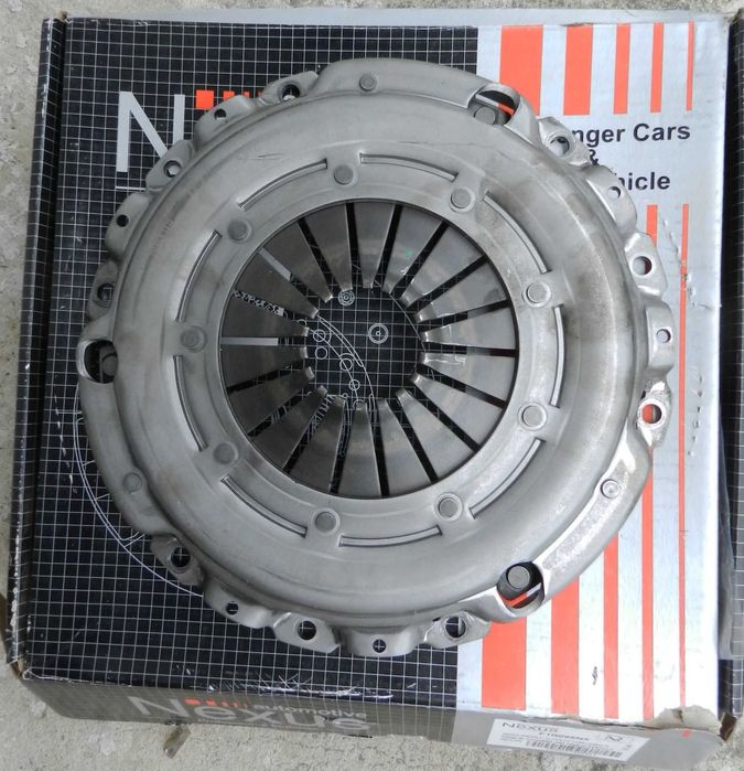 Docisk sprzęgła F1R095NX do silnika Renault 1.9 DCI F9Q