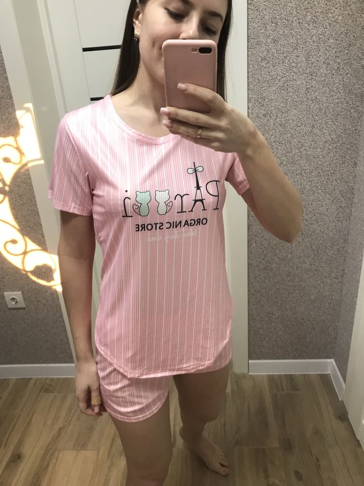 Піжама рожева чорна біла жіноча шорти футболка