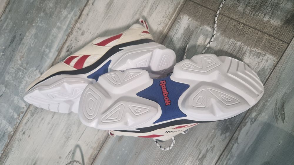 Жіночі кросівки Reebok, 36