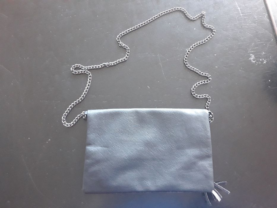 Pochete preta e cinza