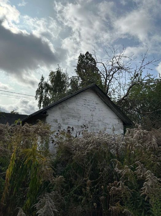 Продам цегляний будинок біля ЖД станції  с. Льгів