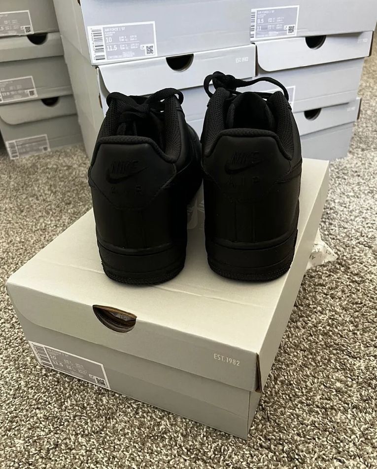 Оригинальные Кроссовки Nike Air Force 1 07 Black Original